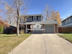 8066 S Rosemary Ct in Centennial, CO - Building Photo