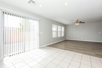 1566 S Danielson Way in Chandler, AZ - Building Photo - Building Photo