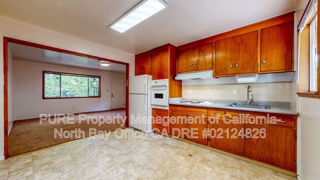 property at 865 Lorna Dr