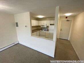 24 Whites Ave, Unit 56 in Watertown, MA - Building Photo - Building Photo