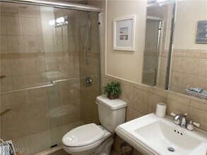 634 12th Ave S in Naples, FL - Building Photo - Building Photo