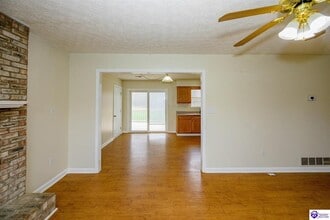 1112 Lincoln Dr in Elizabethtown, KY - Building Photo - Building Photo