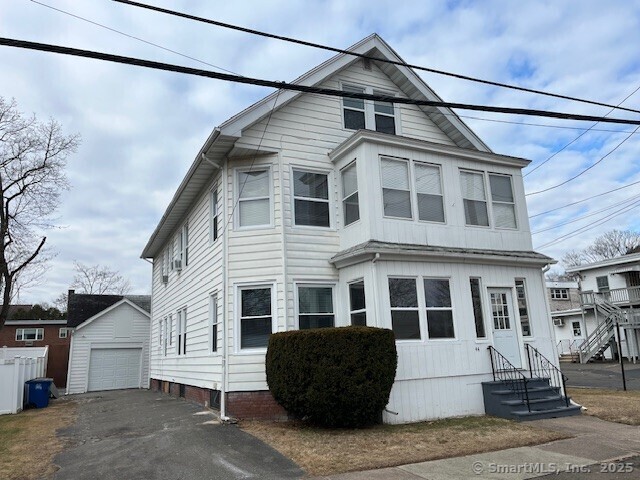 44 Harrison St in New Haven, CT - Foto de edificio