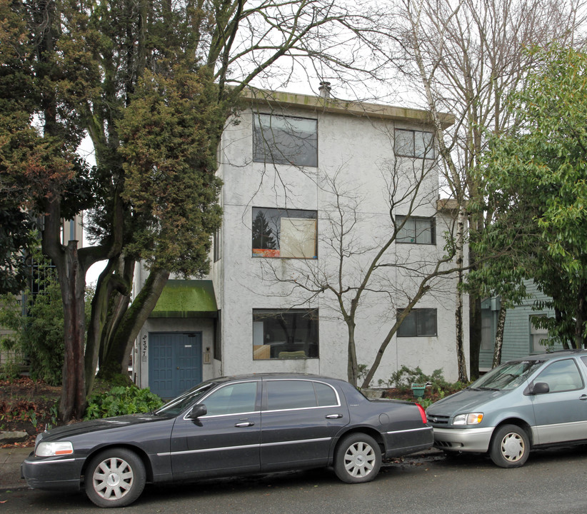 2327 Boylston Ave E in Seattle, WA - Foto de edificio