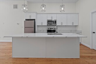 530 N Carrollton Ave in Baltimore, MD - Building Photo - Building Photo