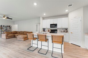 2034 Brixham Bluff Ln in Spring, TX - Building Photo