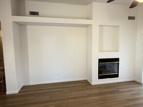 2815 E Harwell Rd in Gilbert, AZ - Building Photo - Building Photo