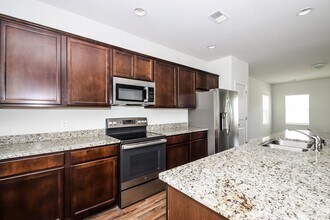 72 Enclave Wy in Ludowici, GA - Building Photo - Building Photo