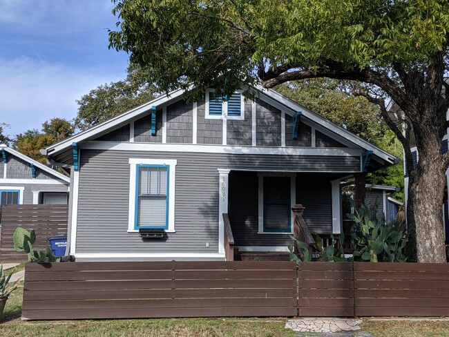 1608 W 8th St in Austin, TX - Foto de edificio - Building Photo