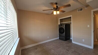 726 Eglin Pkwy in Fort Walton Beach, FL - Building Photo - Building Photo