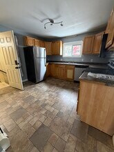 452 Manchester St, Unit 2 in Manchester, NH - Building Photo - Building Photo