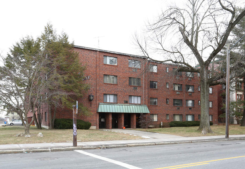 590 Wethersfield Ave in Hartford, CT - Foto de edificio