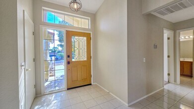 15062 W Piccadilly Rd in Goodyear, AZ - Foto de edificio - Building Photo