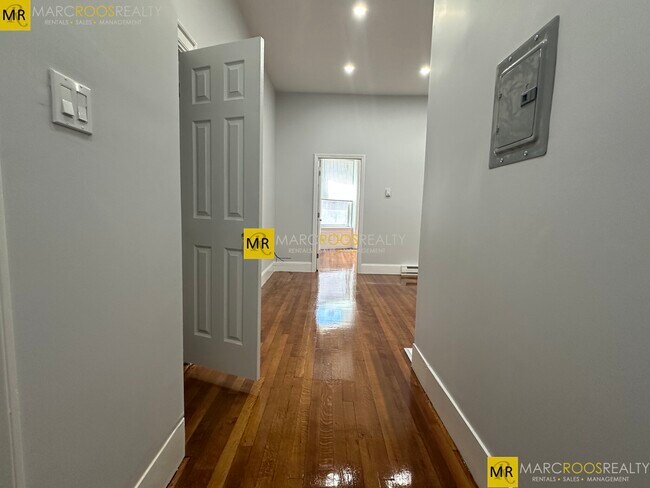 property at 474 Commonwealth Ave