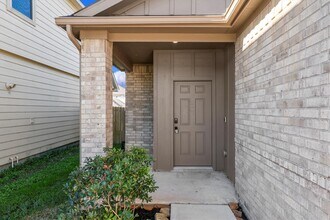 24717 Teton Holw Trl in Huffman, TX - Building Photo - Building Photo