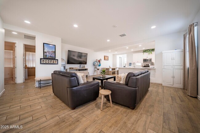 4911 N 193rd Dr in Litchfield Park, AZ - Building Photo - Building Photo