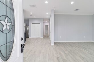 510 Bluebonnet Dr in La Marque, TX - Building Photo - Building Photo