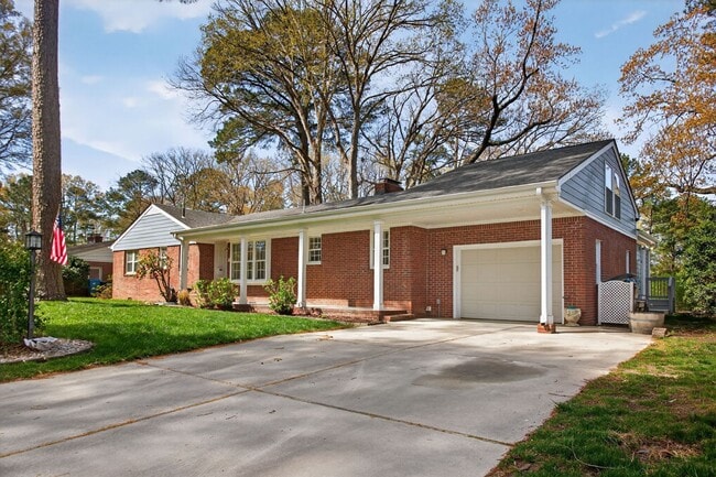 513 Chesopeian Trail in Virginia Beach, VA - Building Photo - Building Photo