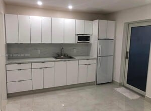 4331 SW 147th Pl in Miami, FL - Building Photo - Building Photo