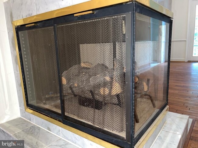 2104 Patty Ln in Vienna, VA - Building Photo - Building Photo