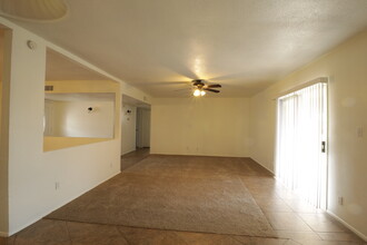 6057 E McLellan Rd in Mesa, AZ - Building Photo - Building Photo