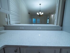 2110 W First St in Ft. Myers, FL - Building Photo - Building Photo