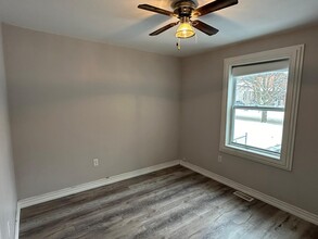 37 Braun St in Kitchener, ON - Building Photo - Building Photo