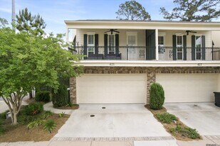 421 St Thomas Ln in Baton Rouge, LA - Building Photo