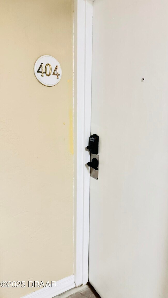 property at 732 N Halifax Ave