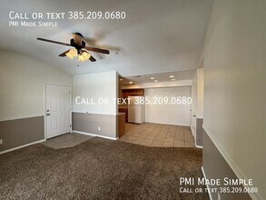 3371 E Ridge Rte Rd in Eagle Mountain, UT - Building Photo - Building Photo