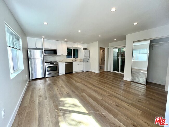 property at 4069 Sawtelle Blvd