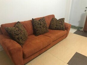 161 NW 164th St in Miami, FL - Building Photo - Building Photo