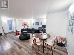 691 Richmond St W in Toronto, ON - Building Photo - Building Photo
