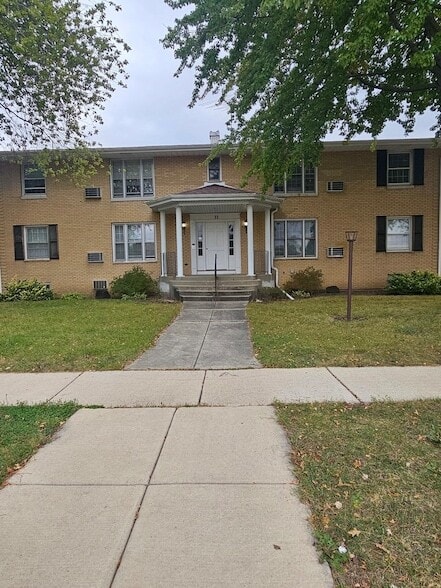 property at 33 N Jane Dr