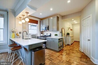 1869 Mintwood Pl NW in Washington, DC - Building Photo - Building Photo