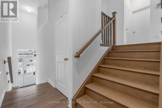 1272 Aquarius Trl in Pickering, ON - Building Photo - Building Photo