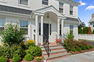 433 South Ave in New Canaan, CT - Building Photo - Building Photo
