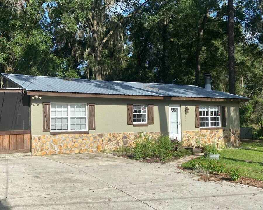 2015 NE 12th Ave in Ocala, FL - Building Photo