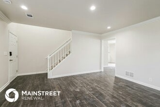 10102 Spring Gate Dr in Louisville, KY - Foto de edificio - Building Photo