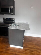 552 3rd St, Unit 11 2 bedroom in Niagara Falls, NY - Building Photo - Building Photo