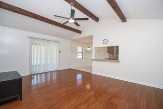 2515 Valleyfield Dr in Houston, TX - Building Photo - Building Photo