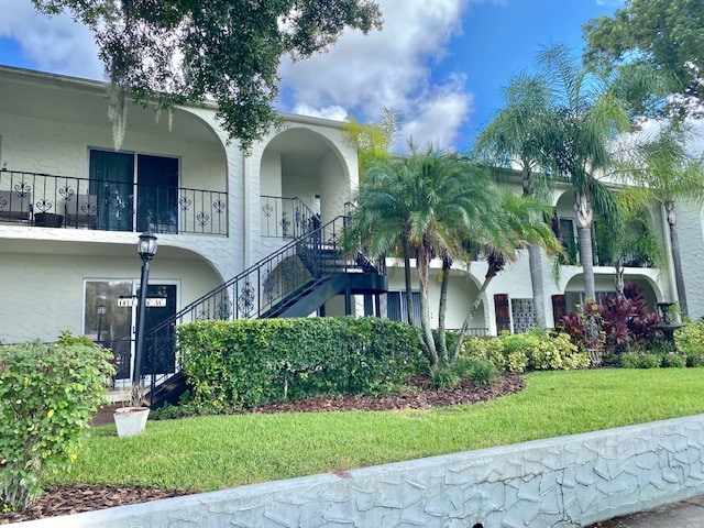 property at 145 E 6th Ave