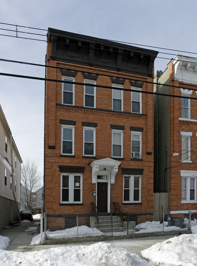 41 Grant Ave in Jersey City, NJ - Building Photo - Building Photo