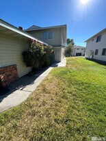 5020 Catalina Dr in Reno, NV - Building Photo