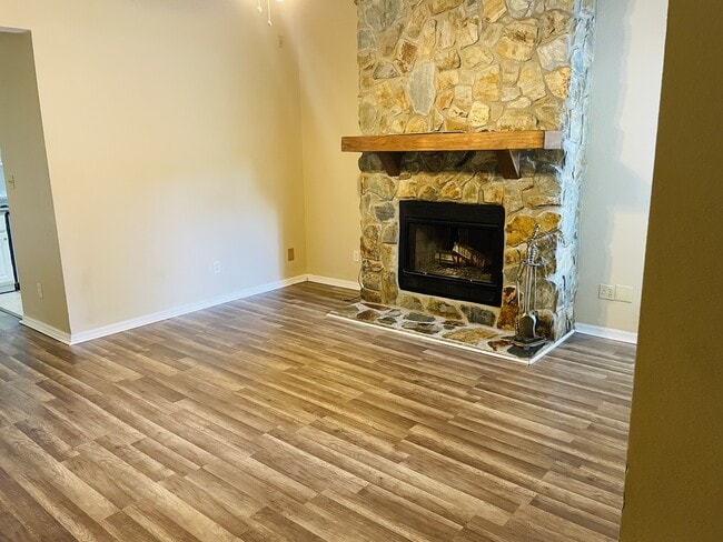 5311 Water Valley Dr in Tallahassee, FL - Building Photo - Building Photo