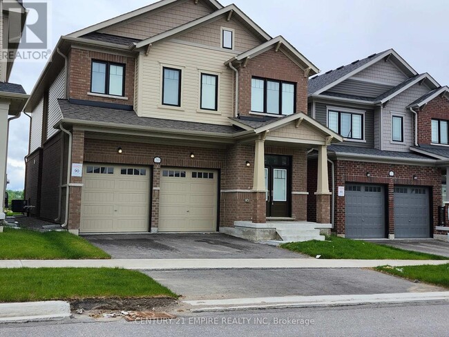 property at 20 Kingsbury Trl