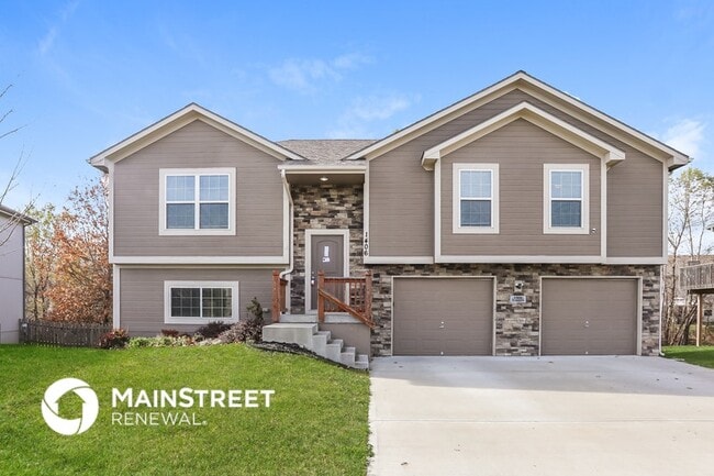 property at 1406 NE Jaclyn Dr