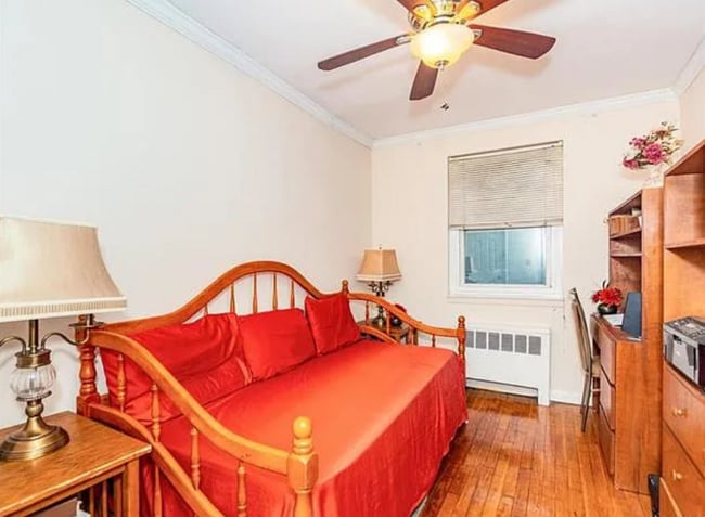 property at 3608 De Reimer Ave