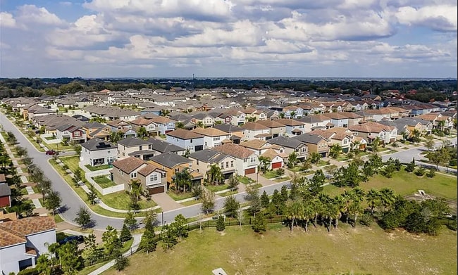 923 Terra Vista St in Brandon, FL - Building Photo - Building Photo