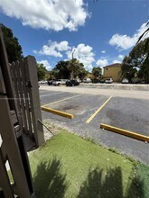 8002 SW 149th Ave in Miami, FL - Building Photo - Building Photo